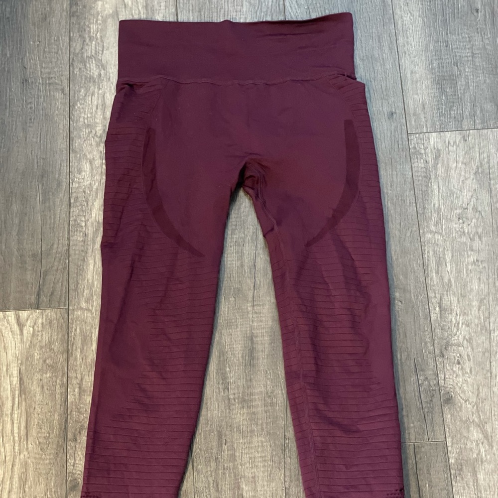 Astoria compression tights in great condition